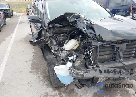 2023 Ford Edge Titanium z USA, uszkodzony, nr VIN 2FMPK4K93PBA48267